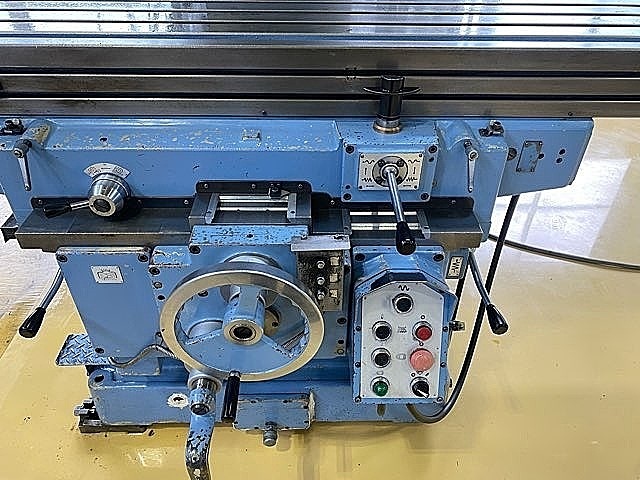 OKK ベット型フライス MH-5VJ