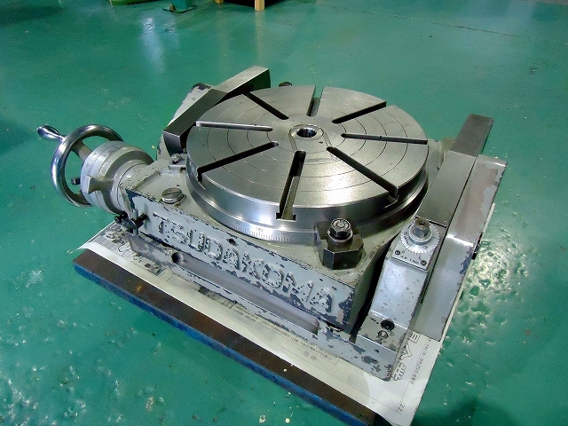 津田駒工業(ツダコマ) チルティングテーブル TT-300