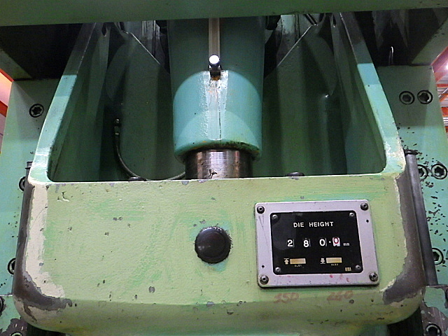 アイダ C型プレス NC1-110(2)