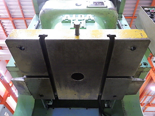 アイダ C型プレス NC1-110(2)