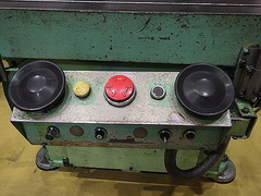 アイダ C型プレス NC1-110(2)