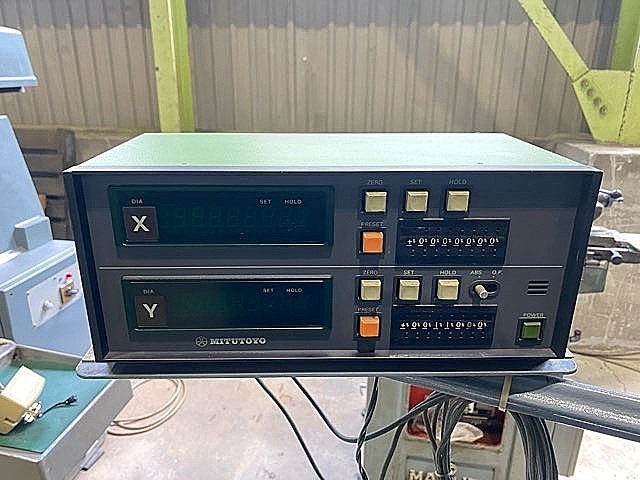 牧野フライス製作所 立フライス盤 MHJ-20