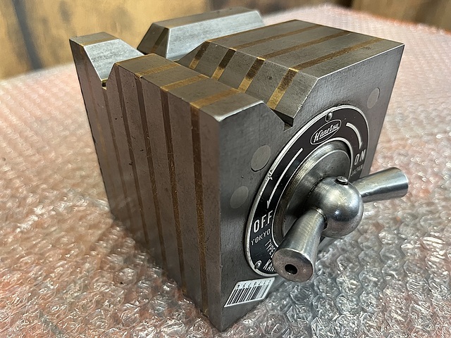 カネテック マグネット桝型ブロック KY-1