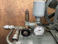 日立 レシプロコンプレッサー 1.5P-9.5V5