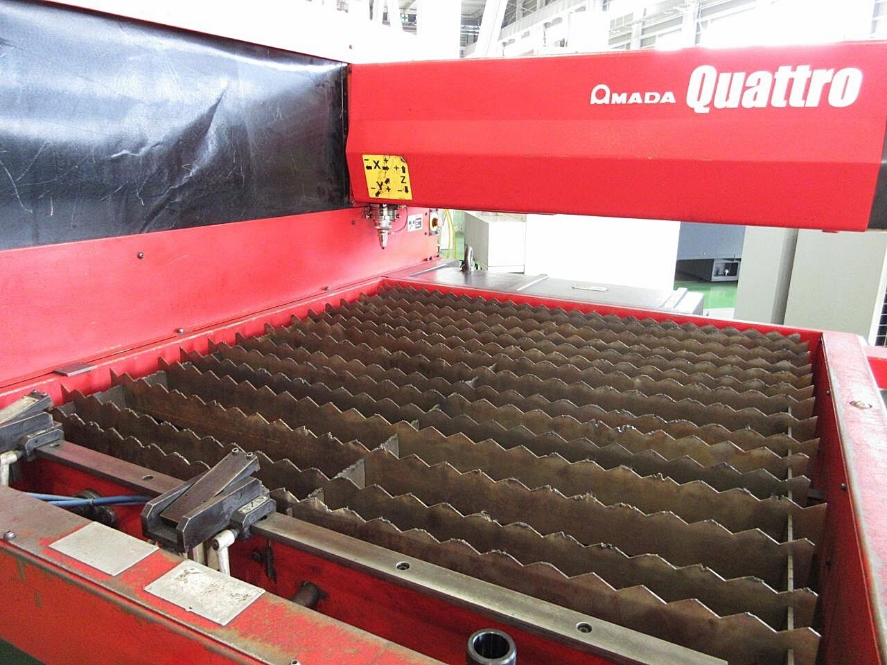 アマダ レーザー加工機 QUATTRO