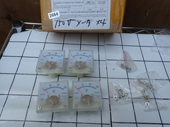   電圧メーター　 新古品 