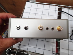  デシタルパワーアンプ　(コンバーターかも)　 新古品 