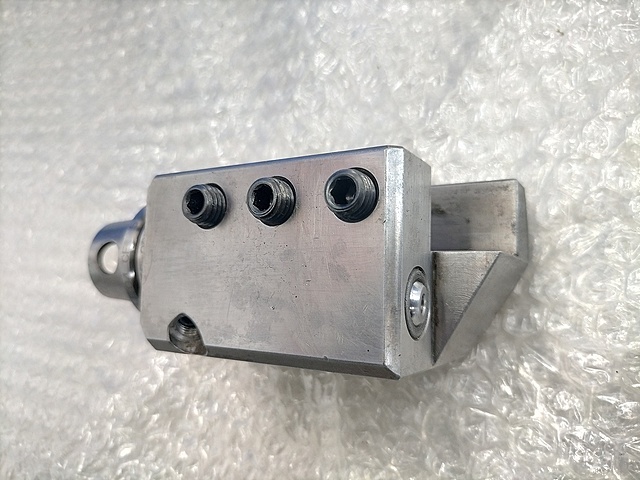 KENNAMETAL 切削ホルダー KM40XTS-20X1-100B