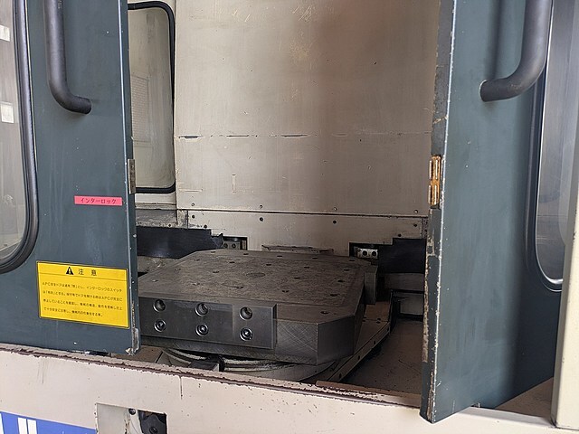 三井精機 横型マシニングセンター HU63