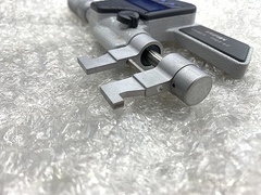 ミツトヨ デジタルキャリパー形内側マイクロメーター IMP-50M(345-251)
