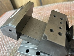 傾斜精密バイス 70