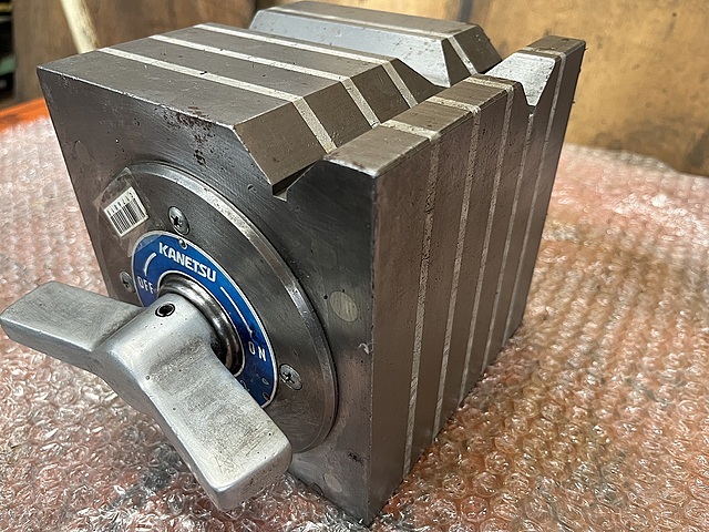 カネテック マグネット桝形ブロック KY-2