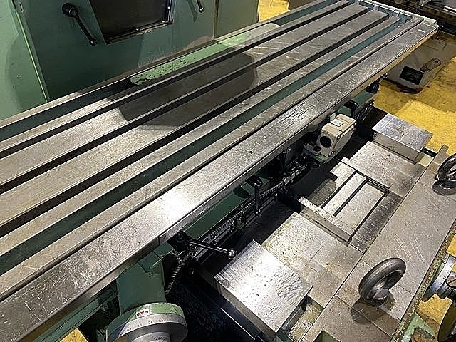 新潟鉄工 万能フライス 2UMD