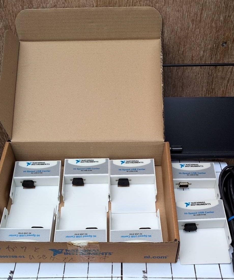 NATIONAL INSTRUMENTS Hi-Speed USB Carrier  USB-9162