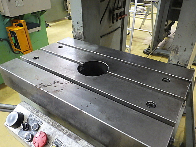 コマツ C型プレス OBS60-3B