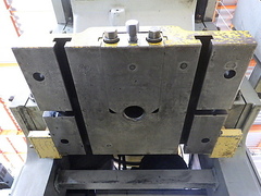 コマツ C型プレス OBS60-3B