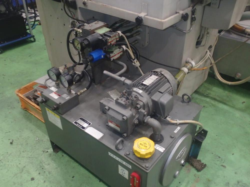 豊田工機 円筒鏡面研磨機 GOP32X50