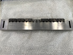 ワイヤーカット治具