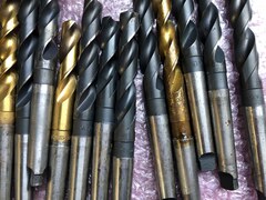 様々なメーカーやサイズがあります。 テーパーシャンクドリ1山 【テーパーシャンクドリ1山】様々なメーカーやサイズがあります。
