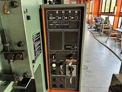 アマダ C型プレス TP-15