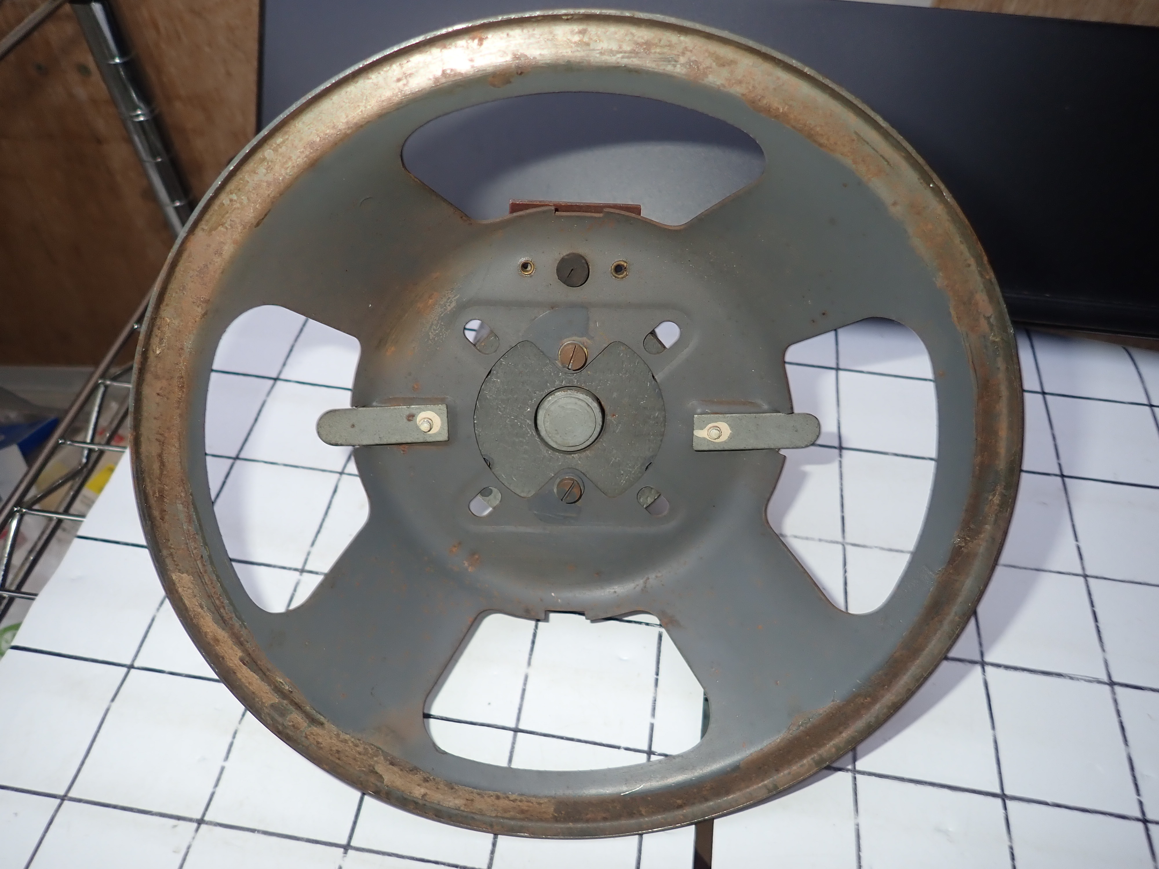  スピーカー　コーンなし　 新古品 