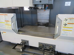 オークマ 立形マシニングセンタ MILLAC561V