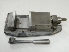 不明 マシンバイス 730607B