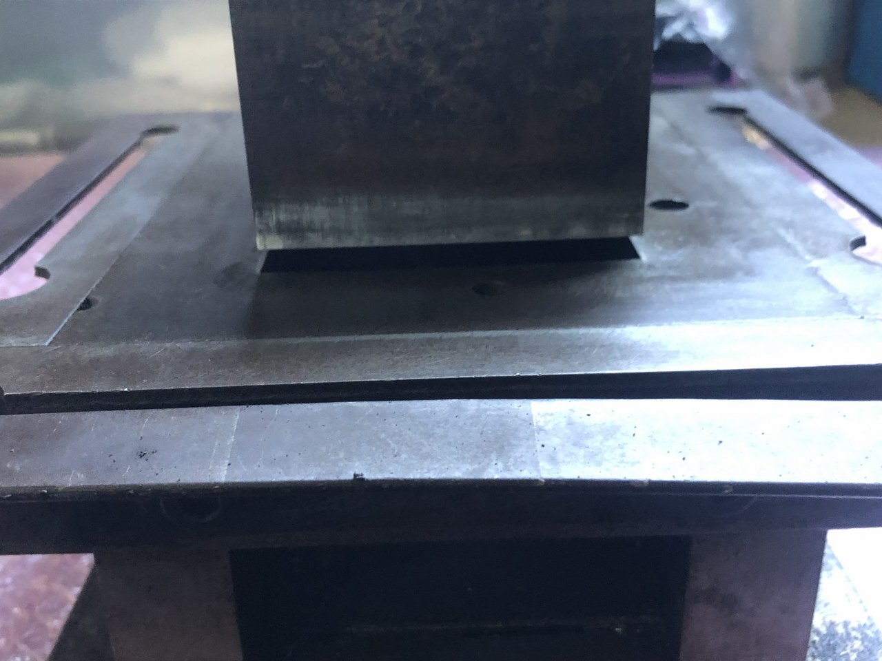 不明 切り欠き金型 U-73　