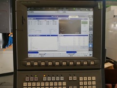 オークマ 立形マシニングセンタ GENOS M560-V