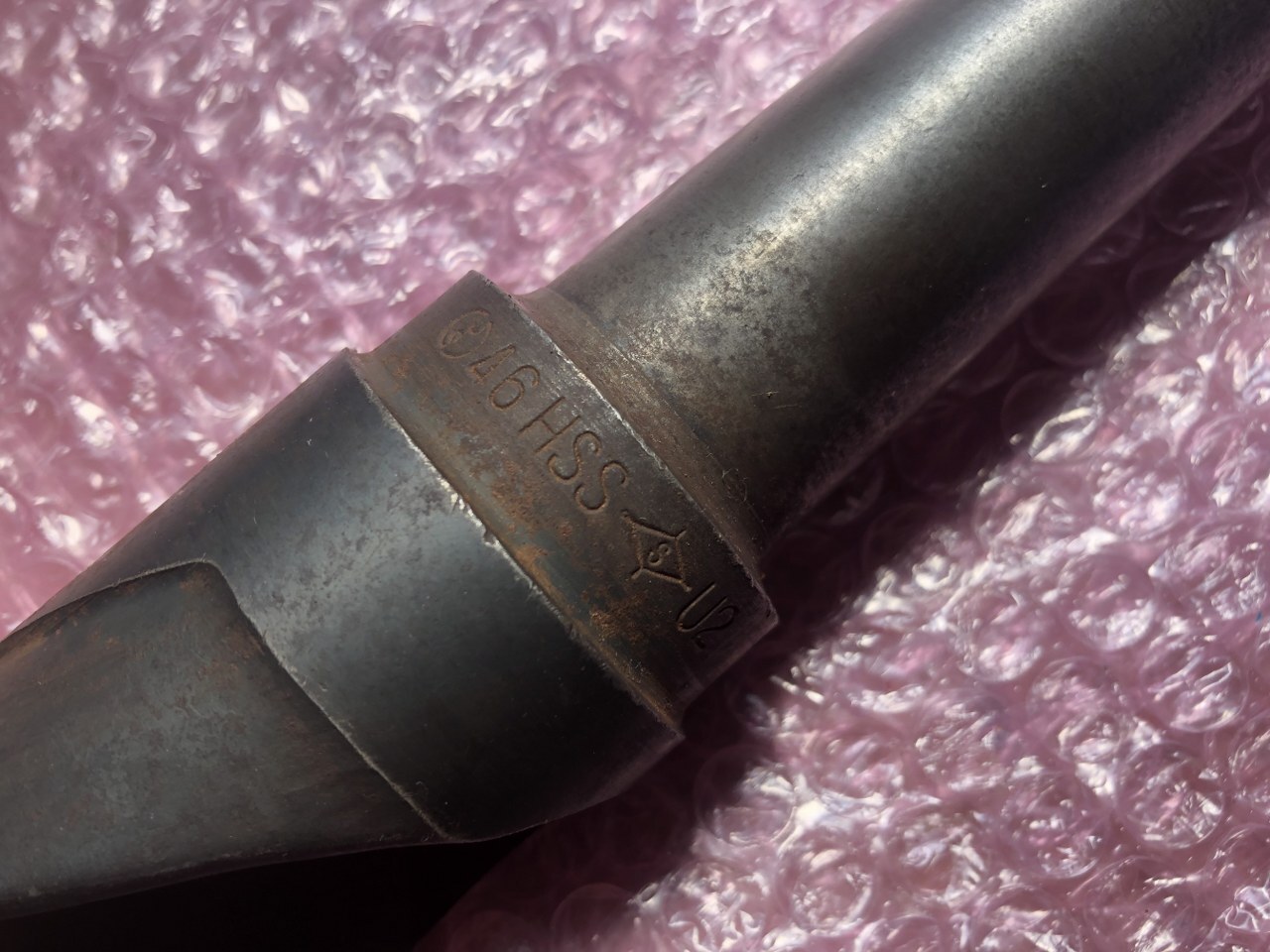 不明 テーパーシャンクドリル HSSシリーズφ46　全長375ｍｍ　※サビあり