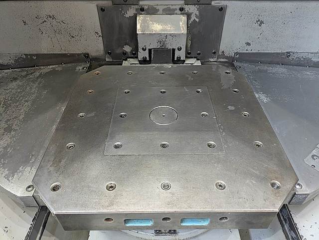 牧野フライス製作所 横型マシニングセンター a51