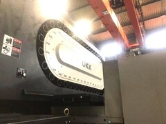 OKK 立形マシニングセンター VM900
