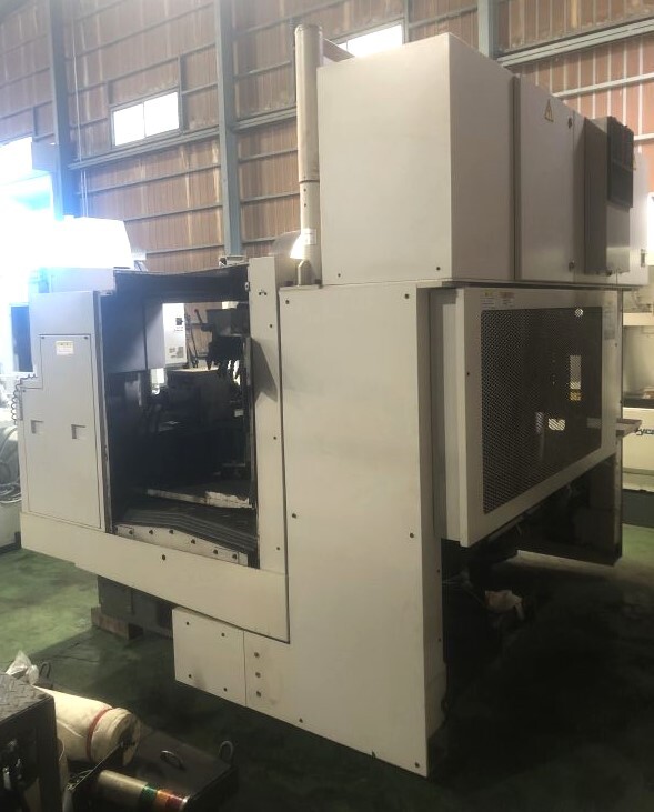 OKUMA CNC アングルヘッドを含む円筒研削盤 GA-25T
