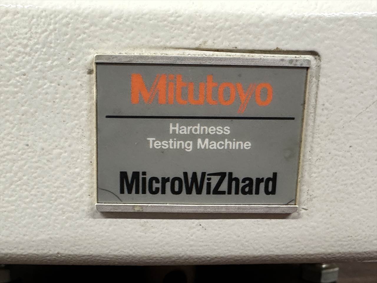 ミツトヨ 硬さ試験機 HM-211-TV-P