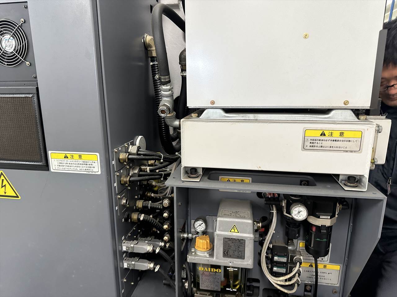オークマ 立型マシニングセンター(BT40型) MB-46VA