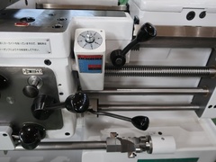 滝澤鉄工所 汎用旋盤 TAL460x1000
