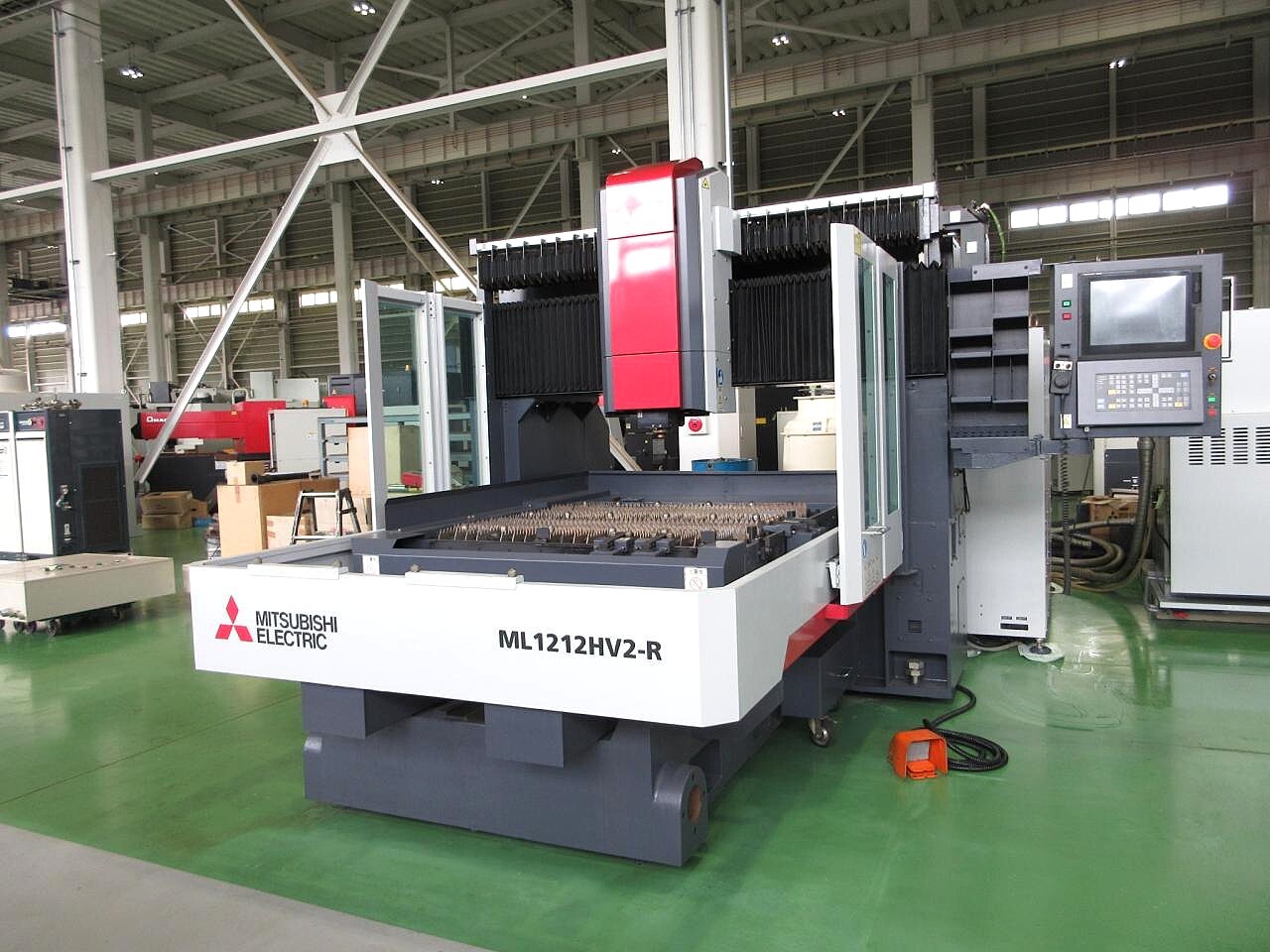 三菱 レーザー加工機 ML1212HV2-R-13XF