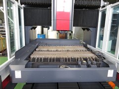 三菱 レーザー加工機 ML1212HV2-R-13XF