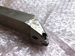 三菱マテリアル バイトホルダー 【バイトホルダー】PVJNR2525M16
