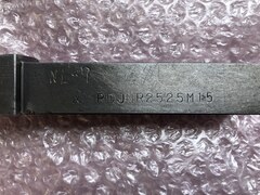 三菱マテリアル バイトホルダー 【バイトホルダー】PDJNR2525M15