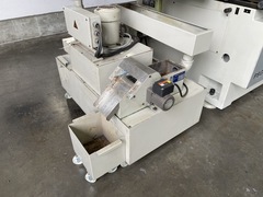 岡本工作機械 600㎜×300㎜平面研削盤 PSG-63DX
