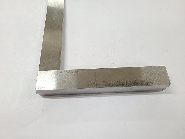 大菱計器製作所 台付直角スコヤ 90°300㎜