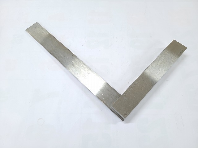 大菱計器製作所 台付直角スコヤ 90°300㎜