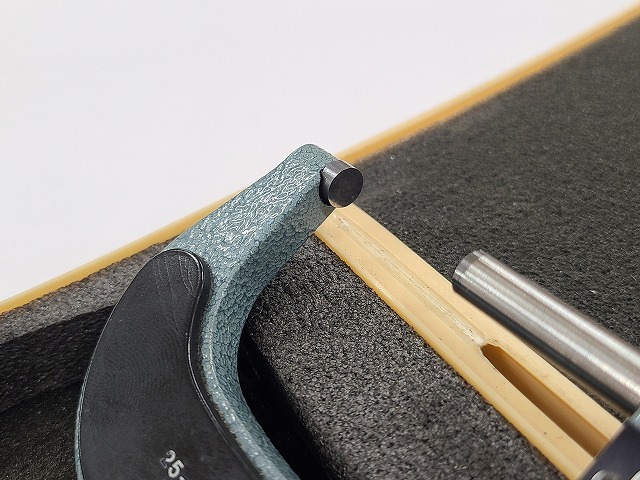 MITUTOYO｜ミツトヨ カウントマイクロメータ M820-50