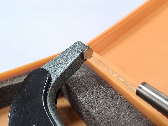 MITUTOYO｜ミツトヨ カウントマイクロメータ M250-50VA