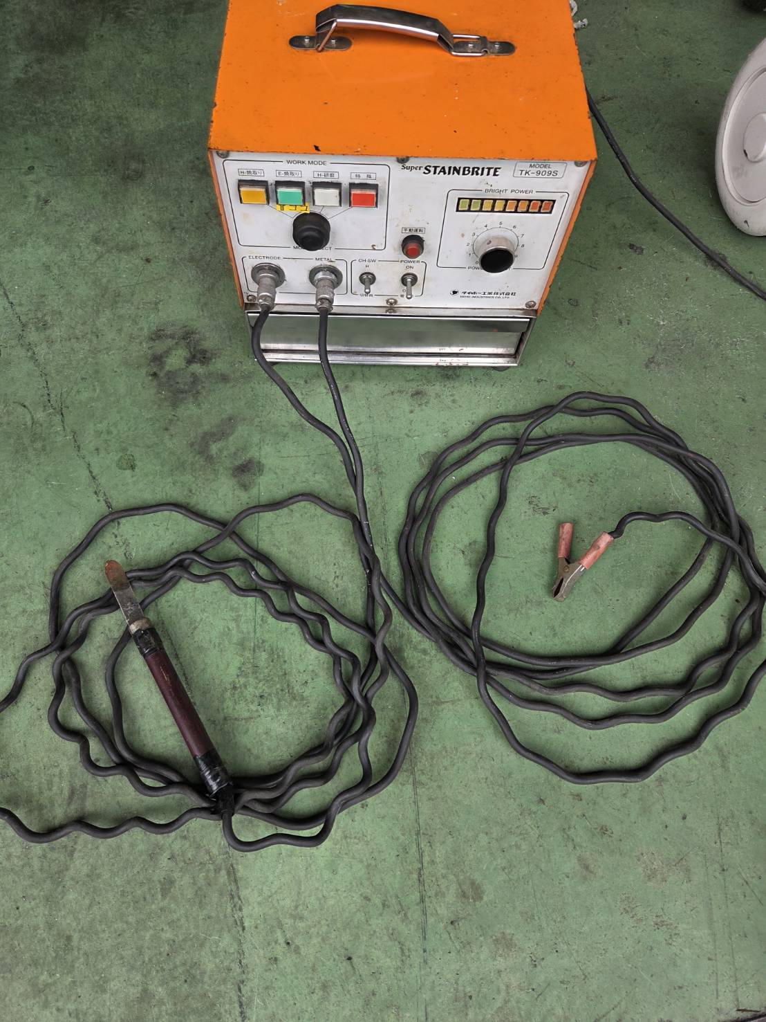 タイホー工業 ステンブライト　ステンレス溶接焼け取り機 TK-909S