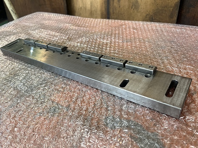  ワイヤーカット治具 