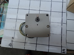横河電機製 同期モーター　 新古品 MODEL::SM D3