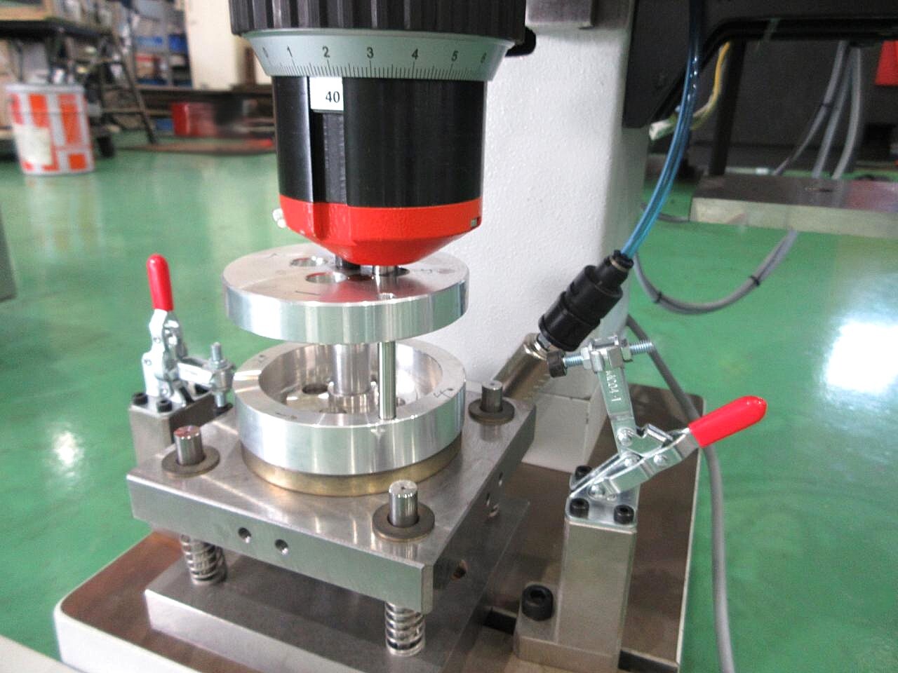 BalTec(仲精機) リベッティングマシン RN231