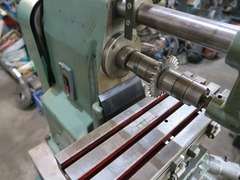 鈴木製作所 卓上横フライス盤 MO-2型